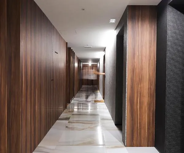 Hm - Casa Ghiselini 214 *